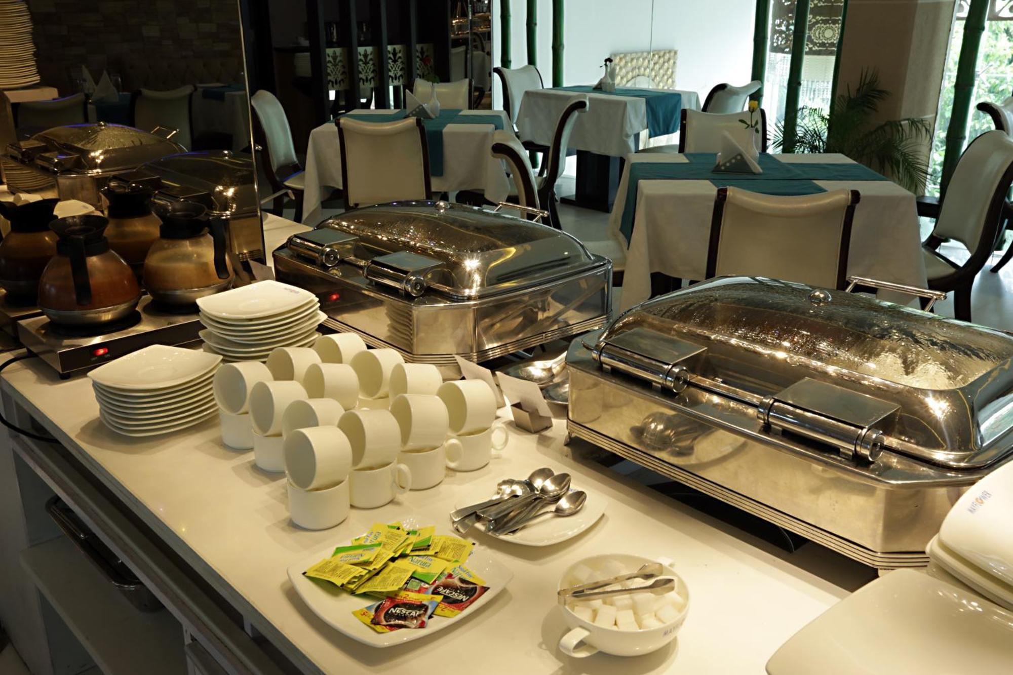 Hotel Westin Residency Igi Airport Delhi New Delhi
