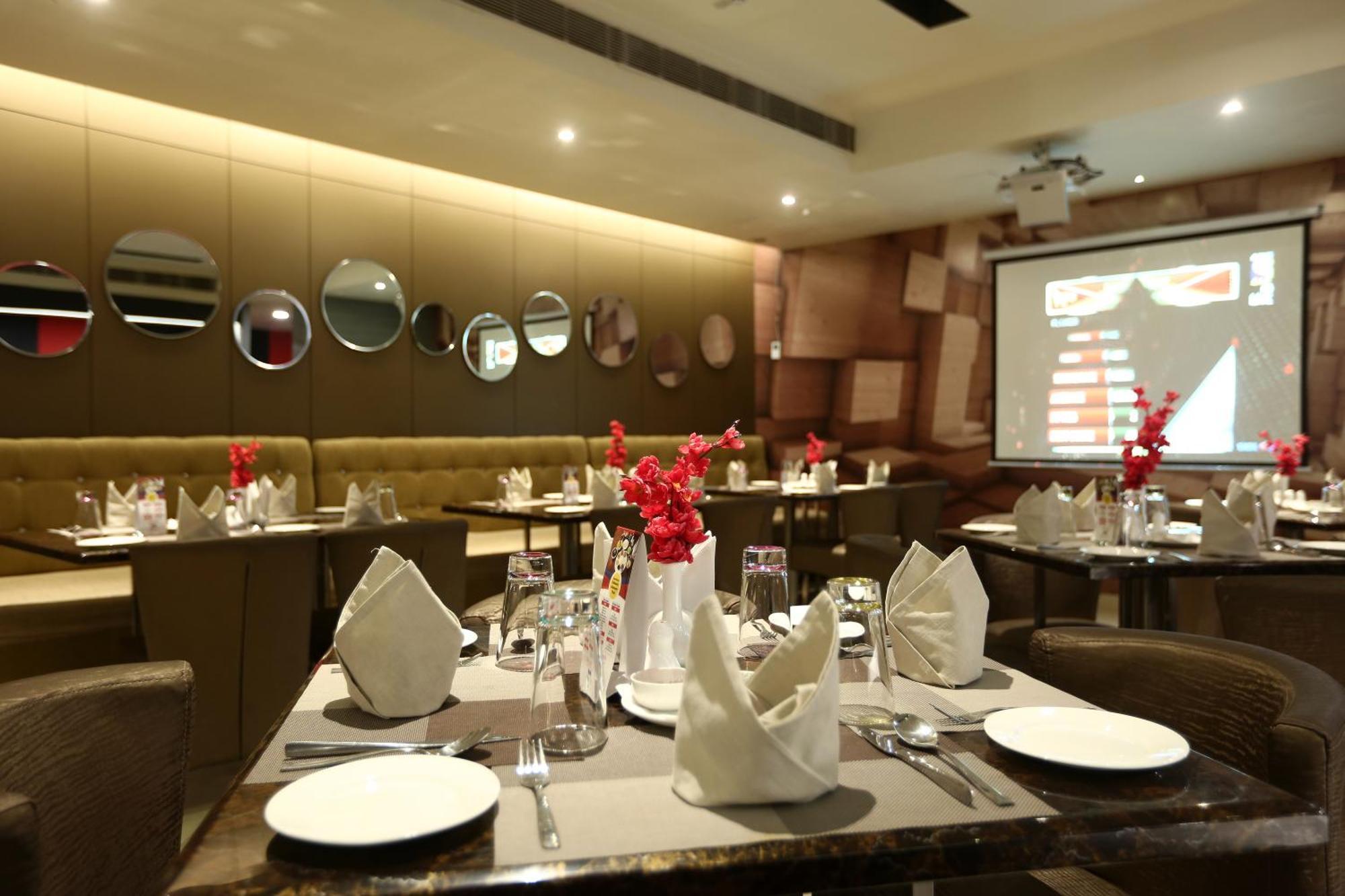 Westin Residency Igi Airport Delhi 4* New Delhi