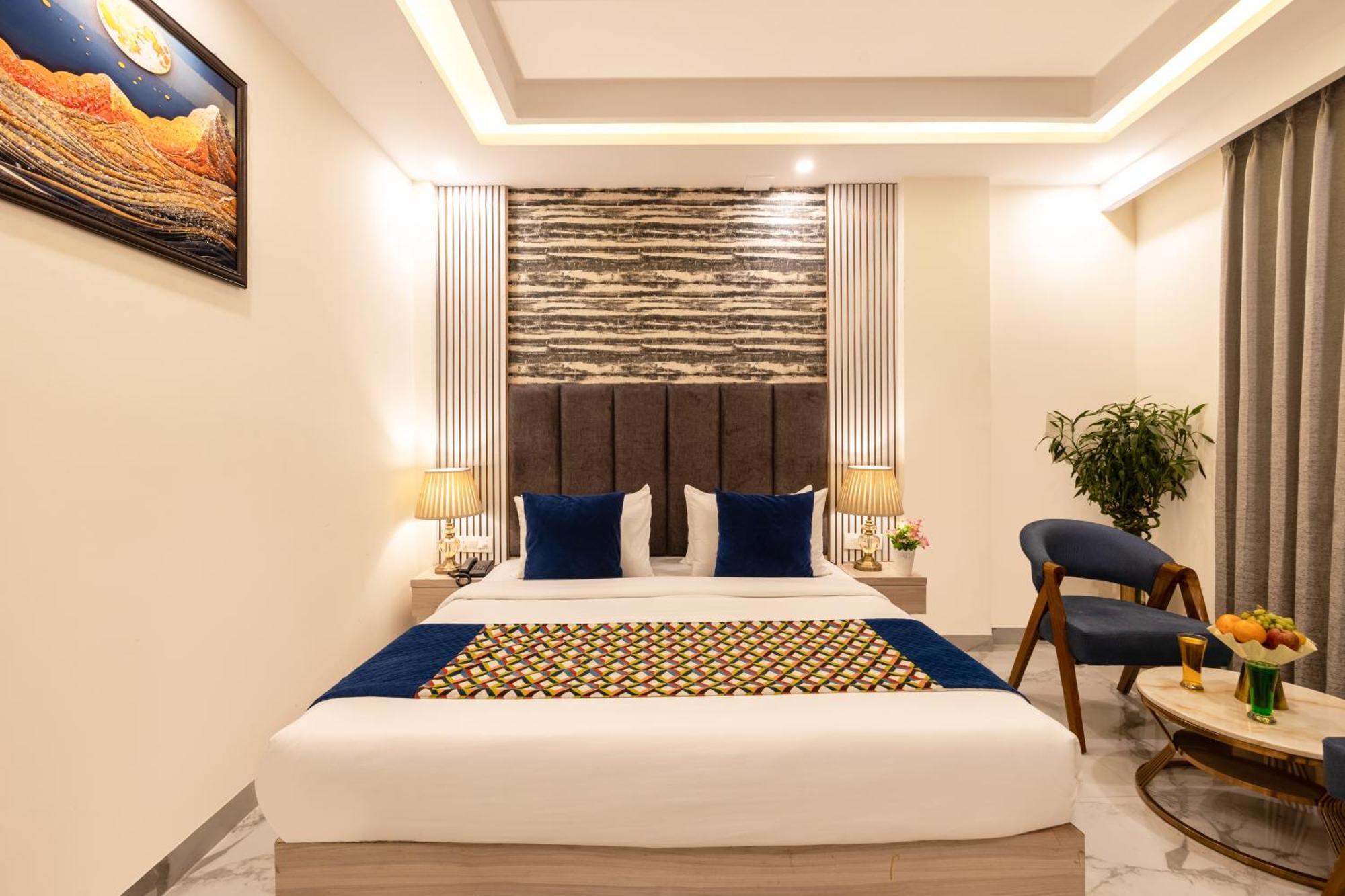 Hotel Westin Residency Igi Airport Delhi 4*