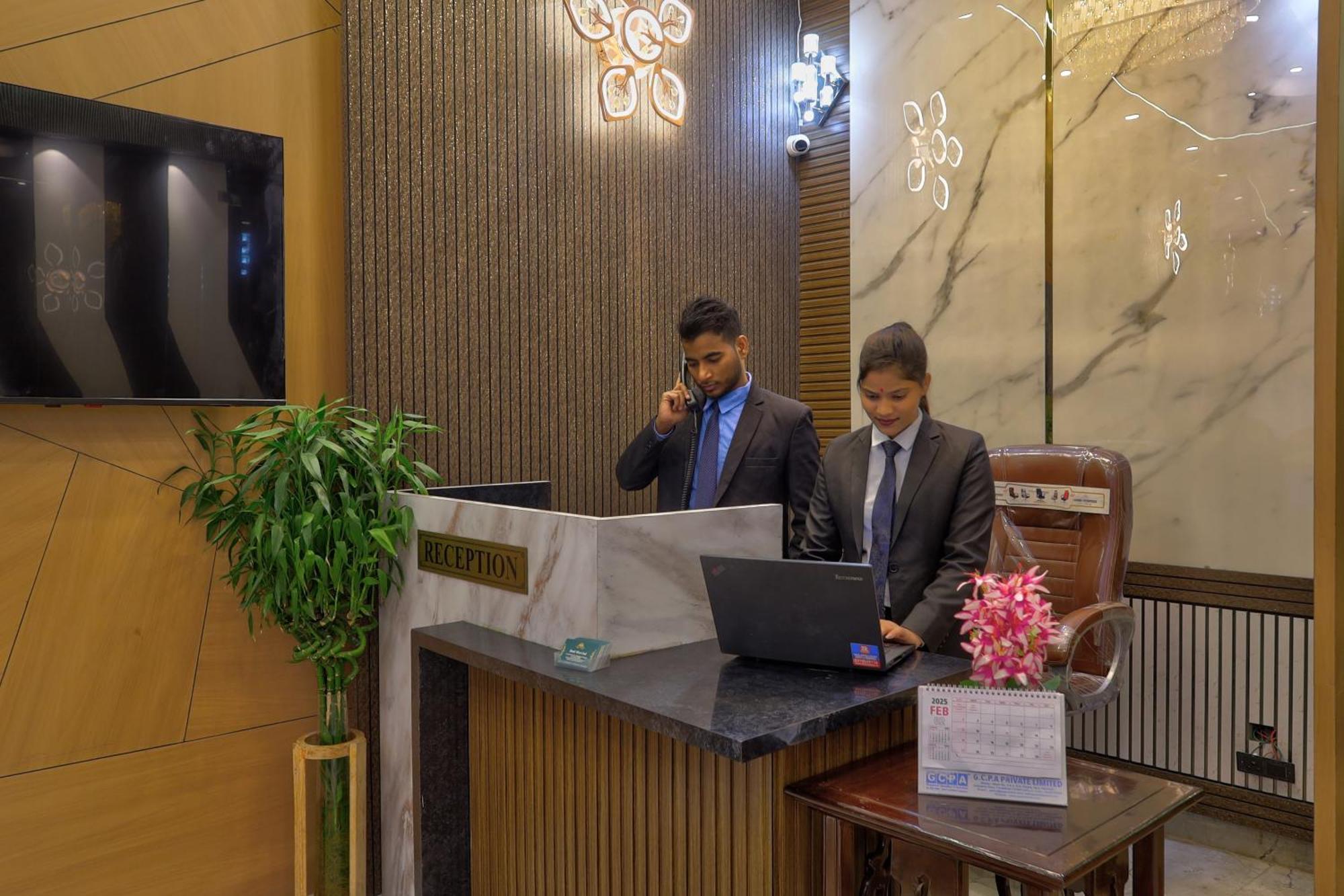 Westin Residency Igi Airport Delhi Hotel New Delhi