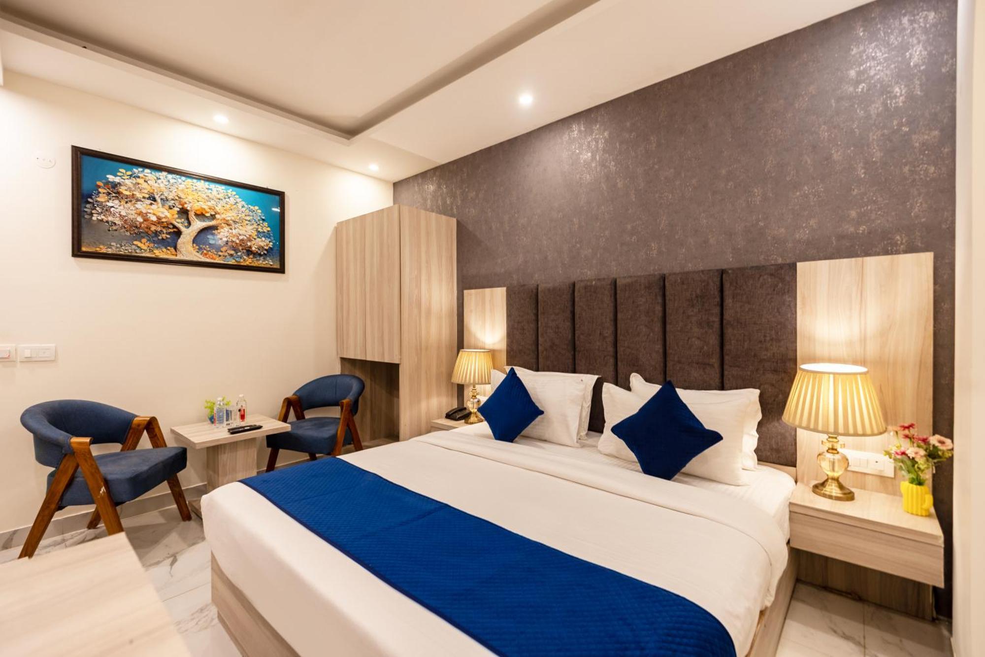 Westin Residency Igi Airport Delhi Hotel New Delhi