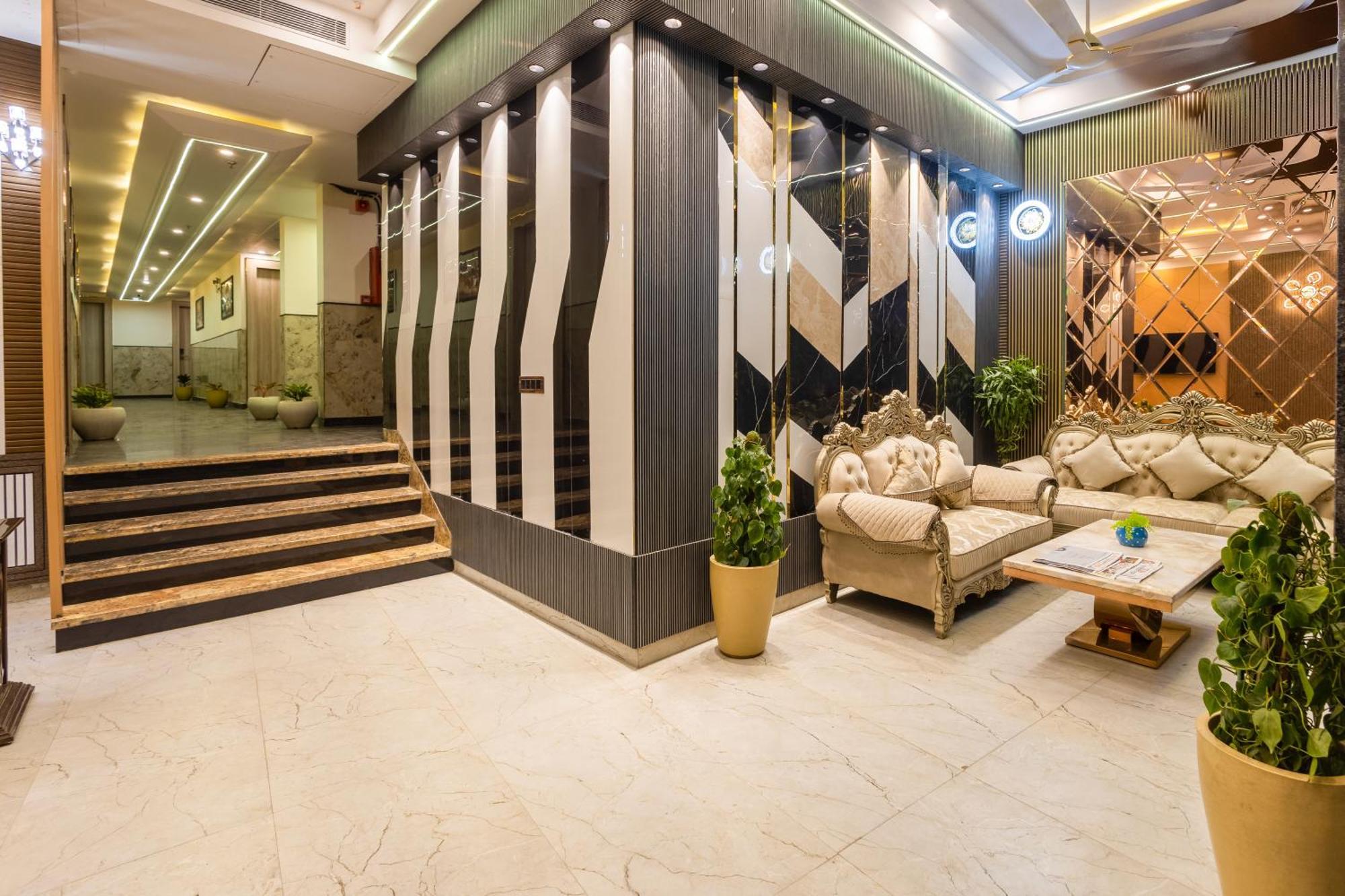 Westin Residency Igi Airport Delhi Hotel