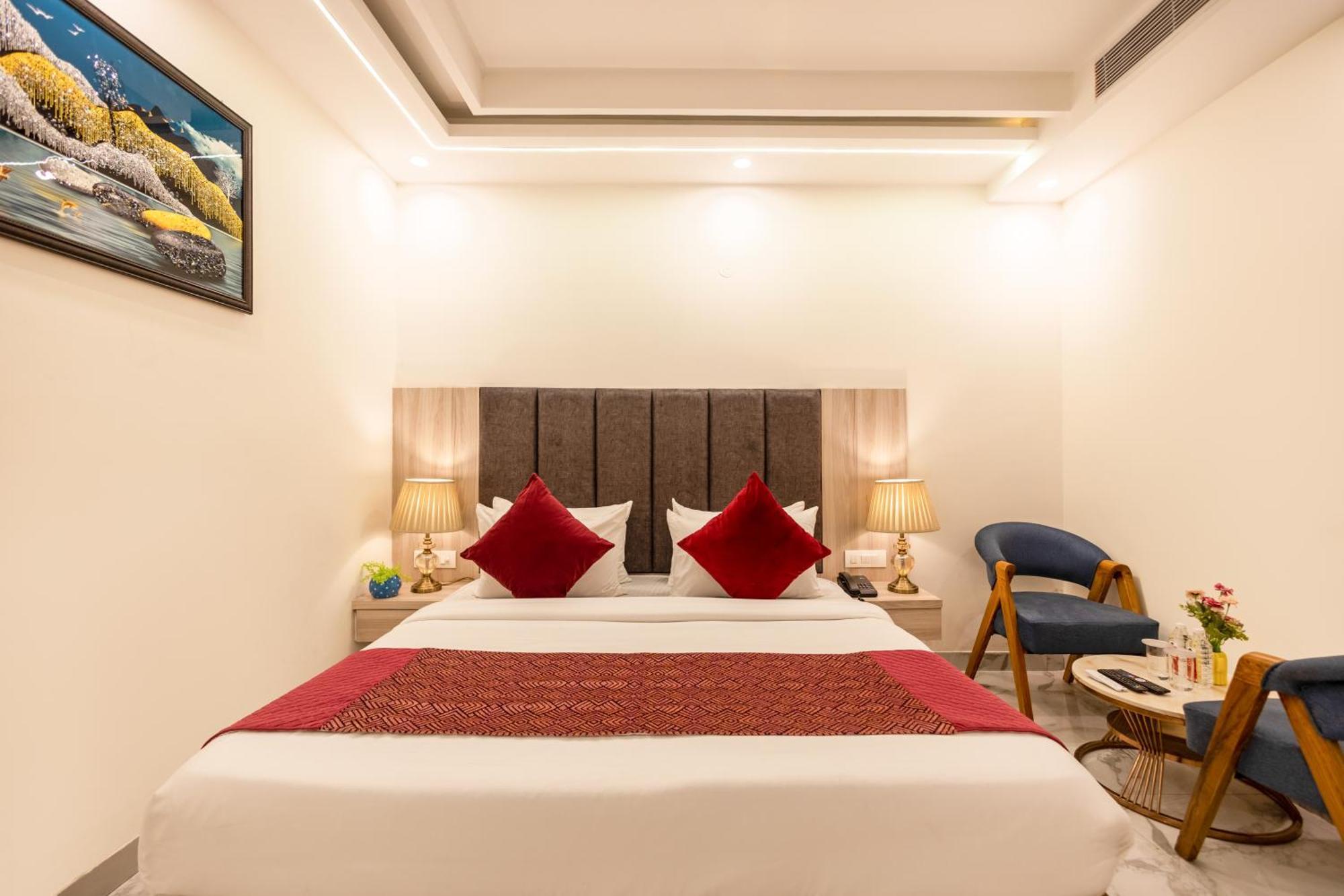 Westin Residency Igi Airport Delhi 4*