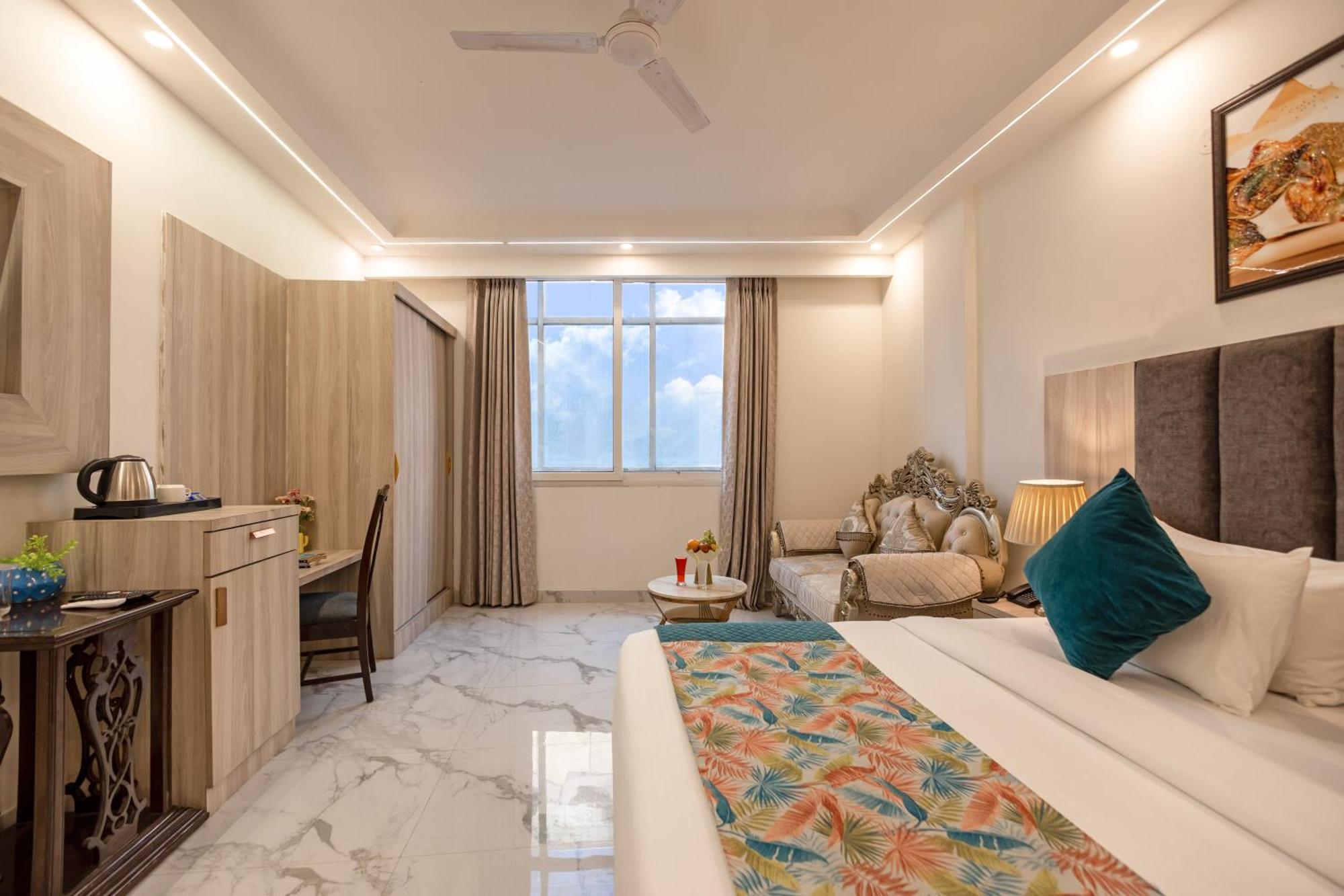 Westin Residency Igi Airport Delhi 4*